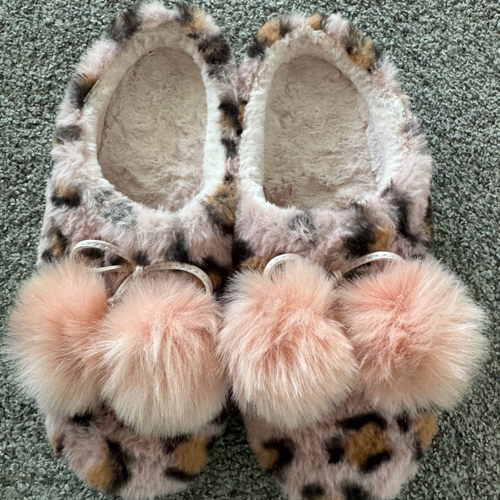 Toms Pink Cheetah Slippers